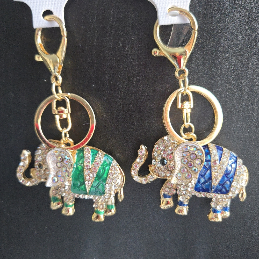 {GET 2)🎉Elephant Bag Charm/Keychains  NWT